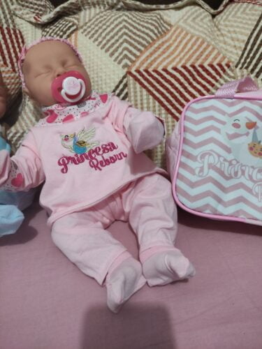 Boneca Infantil Realista - 100% Silicone - Com Itens da Bolsa Maternidade photo review
