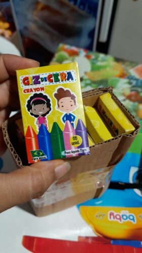 Giz De Cera - Kit Infantil - 20 Caixas - Ideal para festas photo review