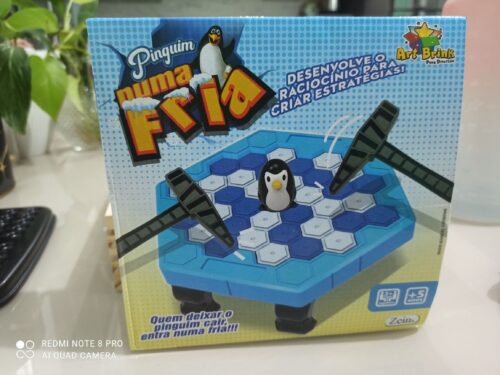 Pinguim Divertido - Brinquedo Para Crianças - Quebra-Gelo photo review